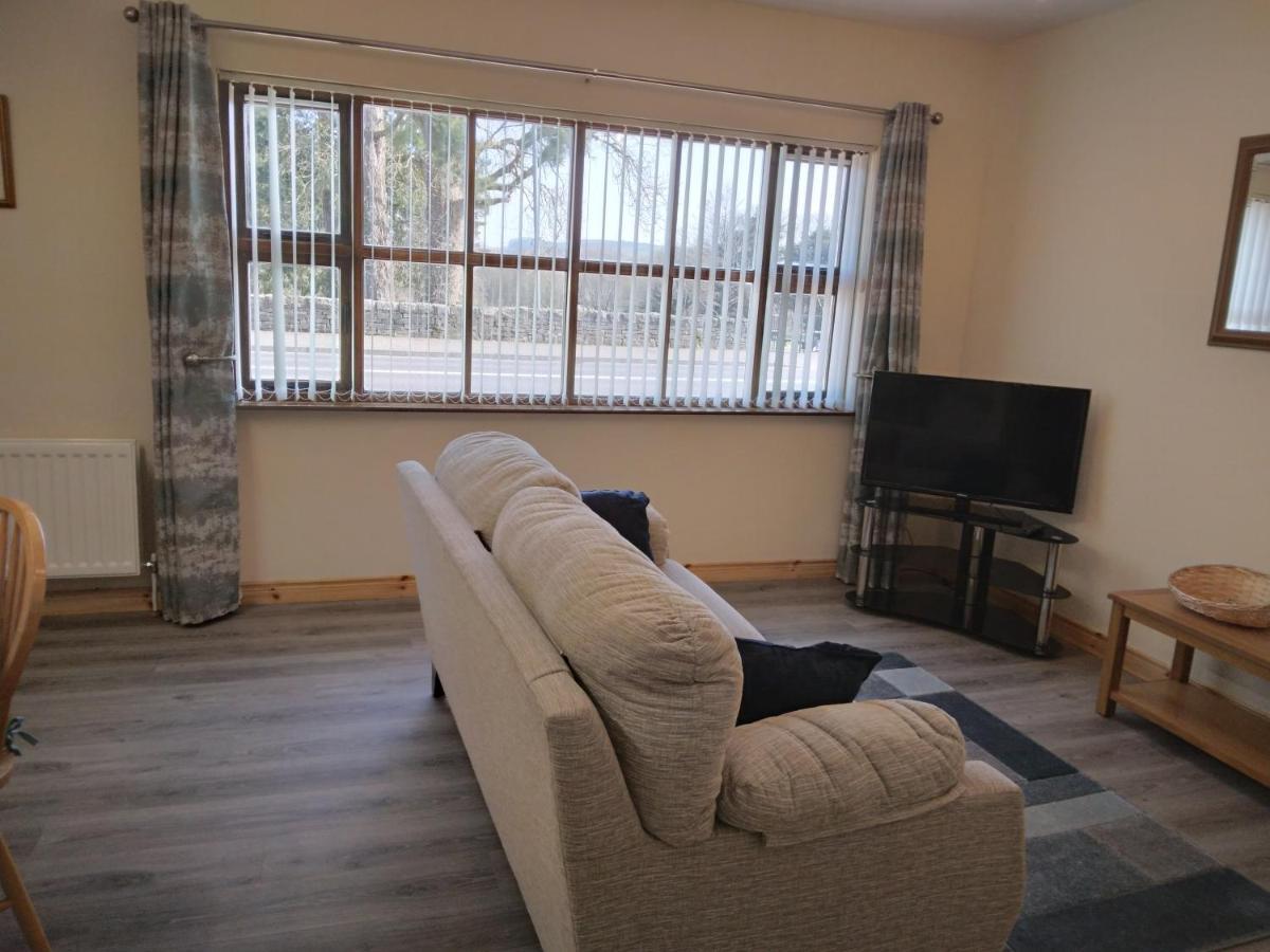 Apartamento Old School House Belcoo Exterior foto