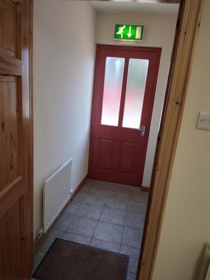 Apartamento Old School House Belcoo Exterior foto